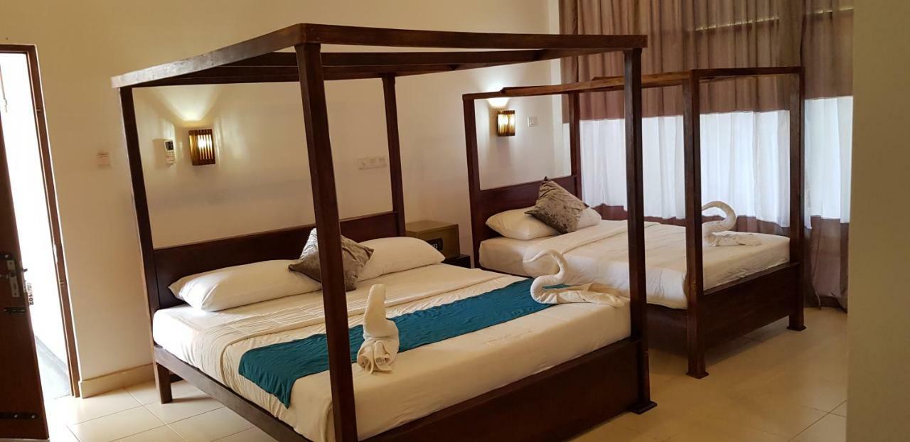 Lavish Resort - Sigirya 锡吉里亚 外观 照片